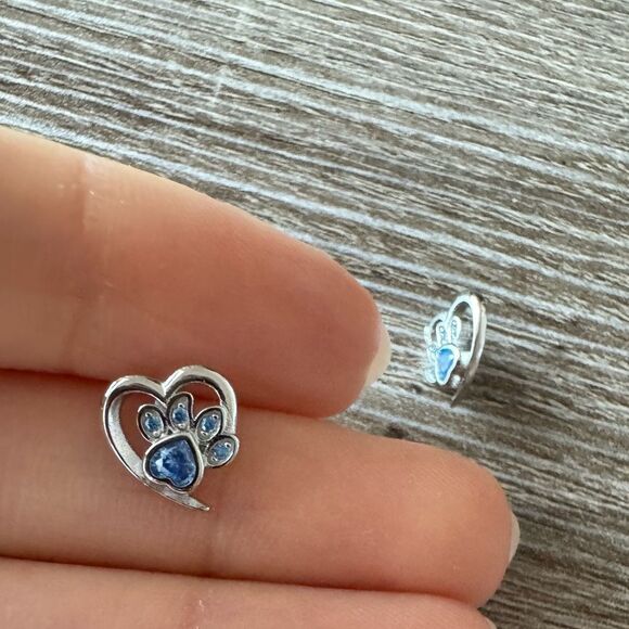 Heart and Paw Blue Silver Earrings N851 - Picture 4 of 6